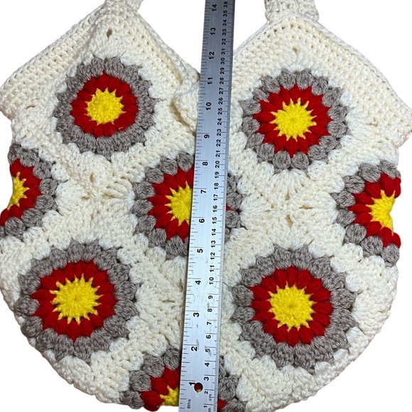 UNBRANDED Hand Crochet Boho Shoulder Bag Floral Motif Unused Unlined - Picture 7 of 8
